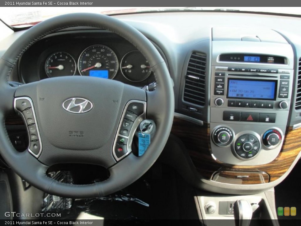 Cocoa Black Interior Controls for the 2011 Hyundai Santa Fe SE #40400305
