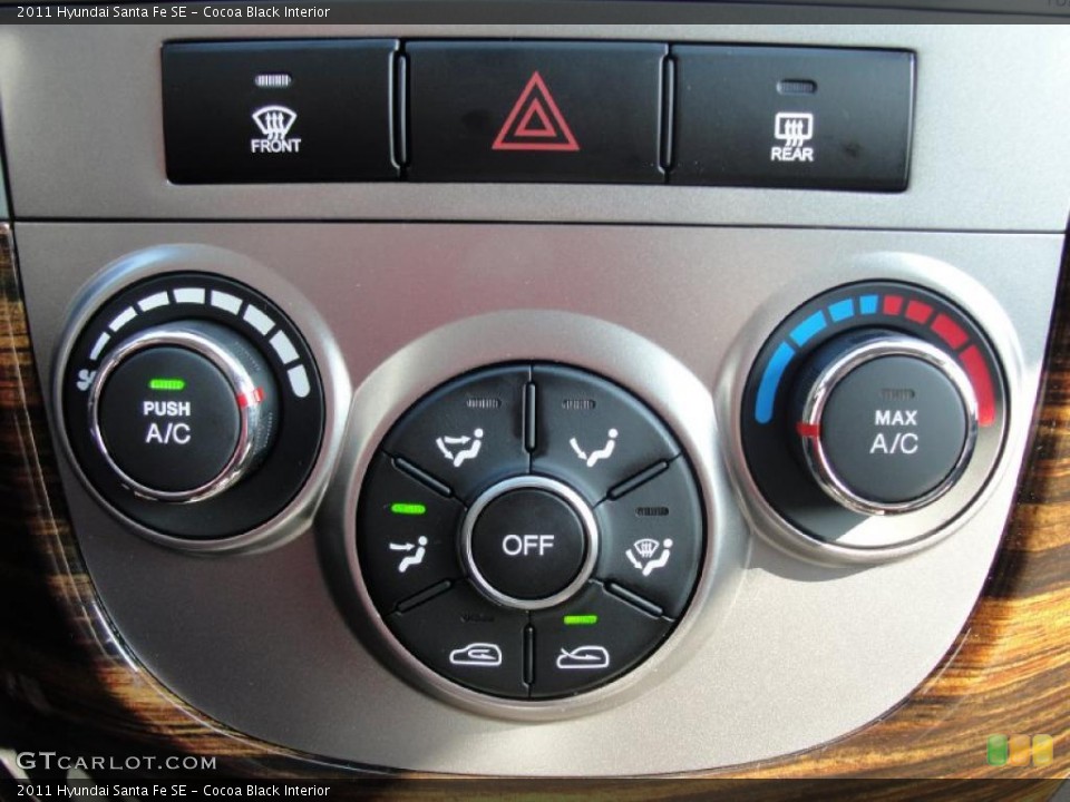 Cocoa Black Interior Controls for the 2011 Hyundai Santa Fe SE #40400361