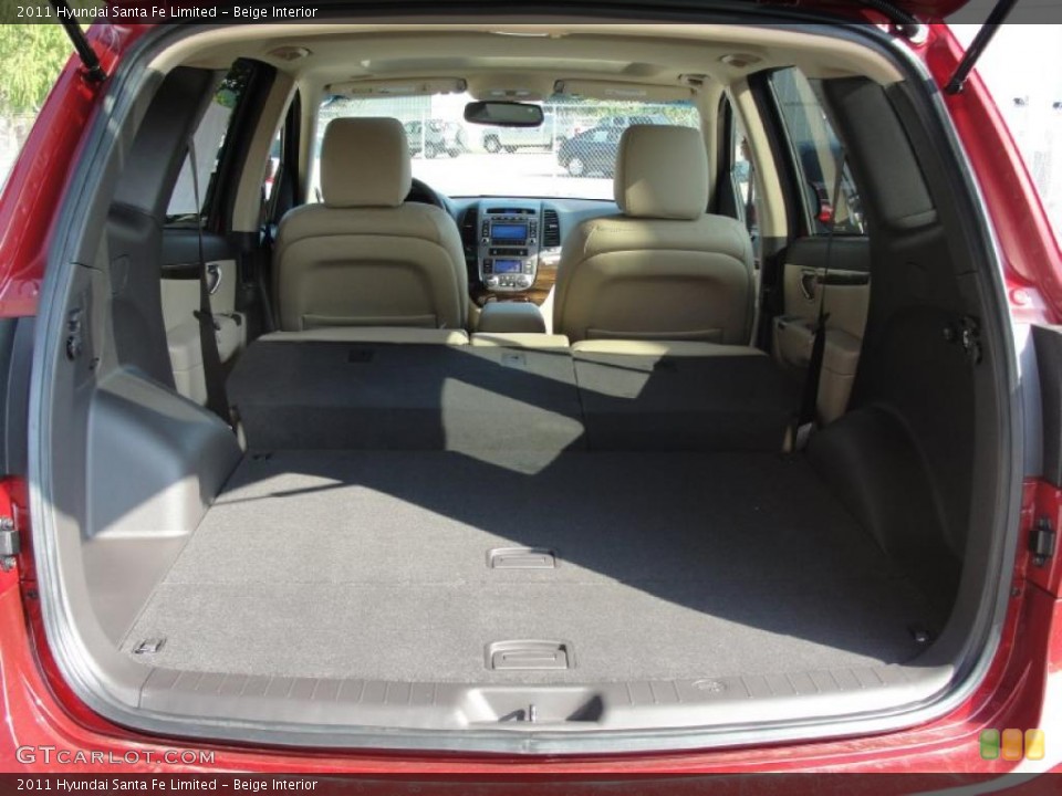 Beige Interior Trunk for the 2011 Hyundai Santa Fe Limited #40401421