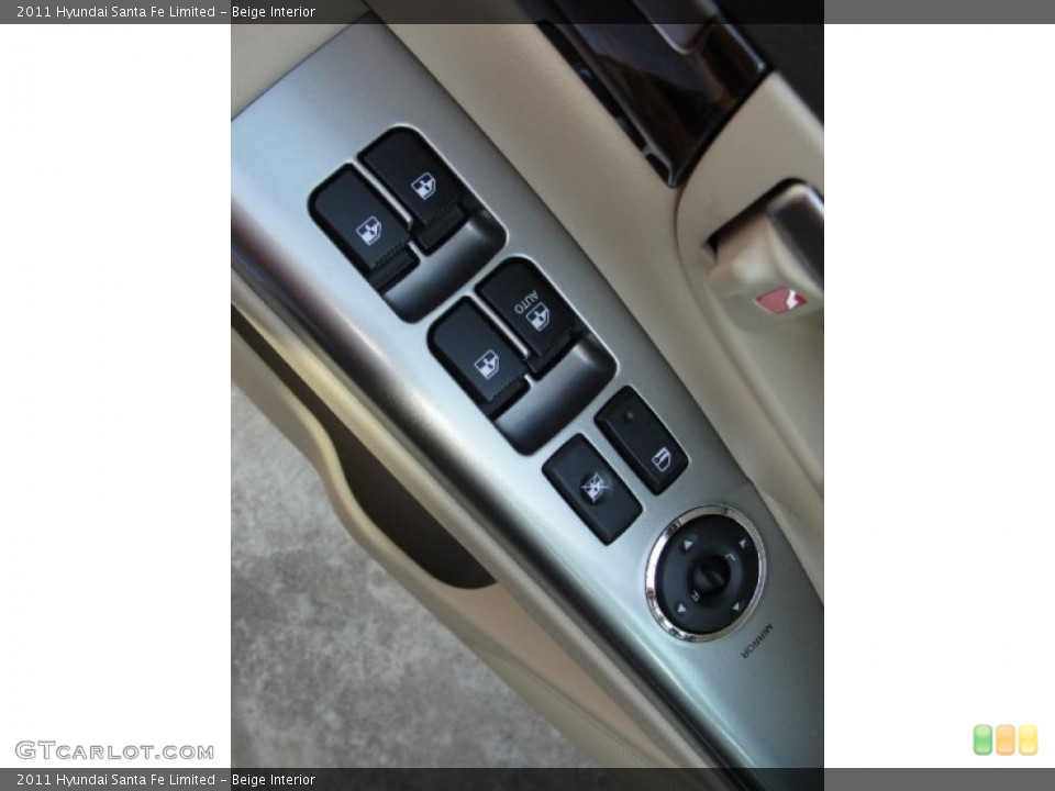 Beige Interior Controls for the 2011 Hyundai Santa Fe Limited #40401453