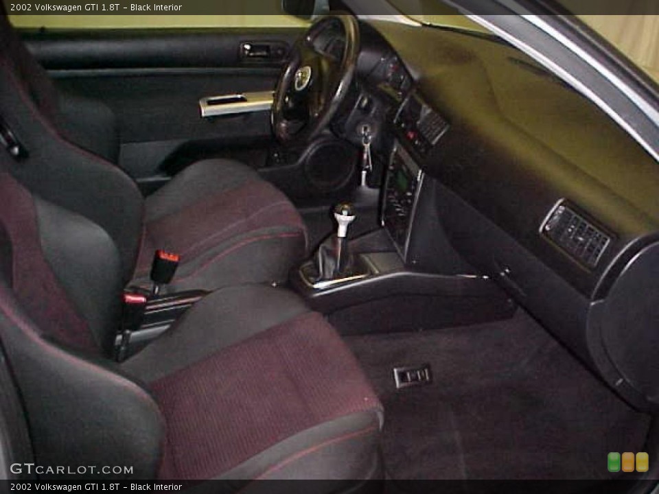 Black Interior Photo for the 2002 Volkswagen GTI 1.8T #40403097