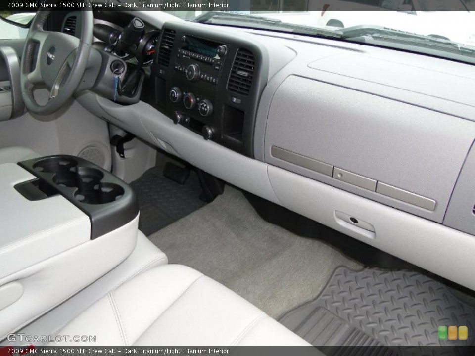 Dark Titanium/Light Titanium Interior Photo for the 2009 GMC Sierra 1500 SLE Crew Cab #40405925