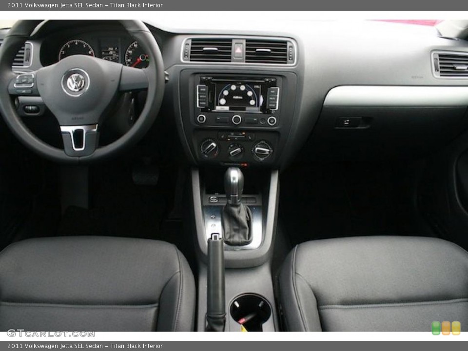 Titan Black Interior Dashboard for the 2011 Volkswagen Jetta SEL Sedan #40408033