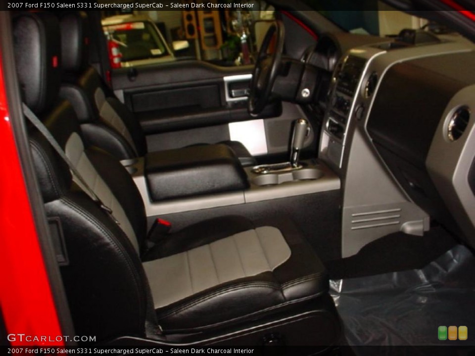 Saleen Dark Charcoal Interior Photo for the 2007 Ford F150 Saleen S331 Supercharged SuperCab #40411304