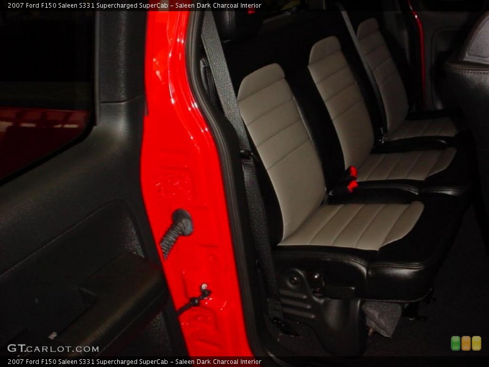 Saleen Dark Charcoal Interior Photo for the 2007 Ford F150 Saleen S331 Supercharged SuperCab #40411320