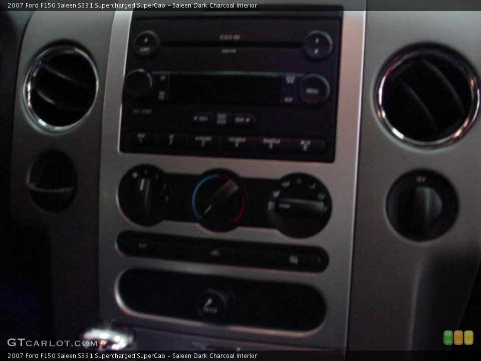 Saleen Dark Charcoal Interior Controls for the 2007 Ford F150 Saleen S331 Supercharged SuperCab #40411336