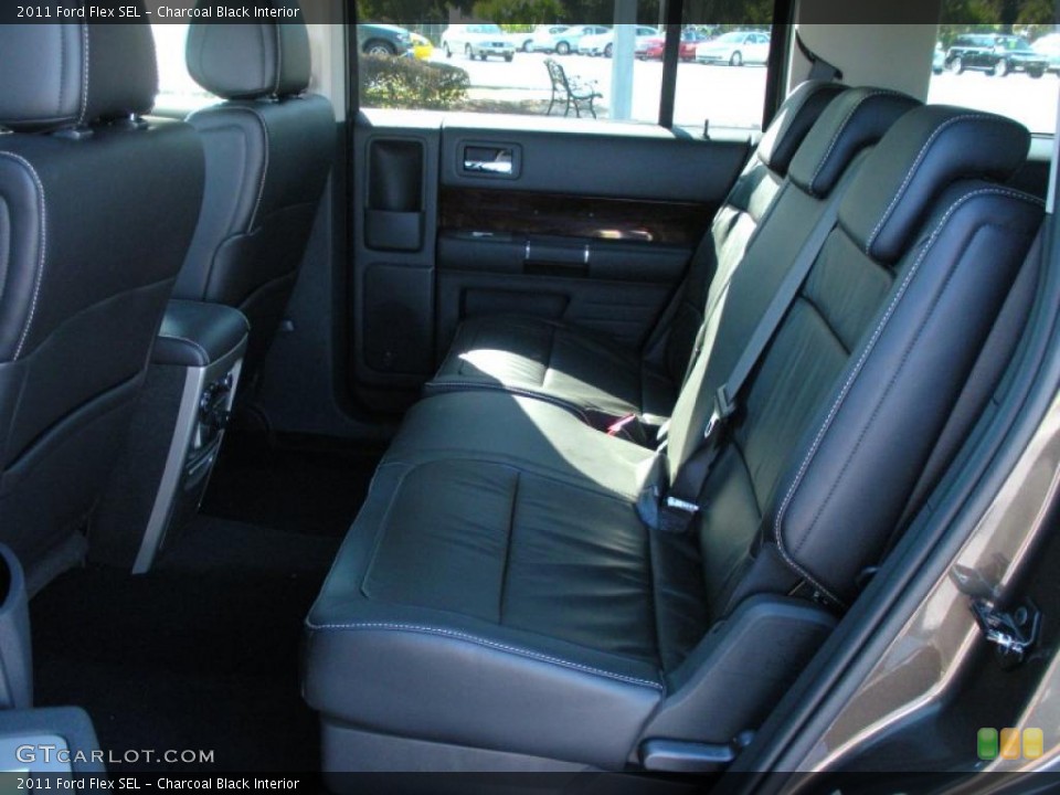 Charcoal Black Interior Photo for the 2011 Ford Flex SEL #40412280