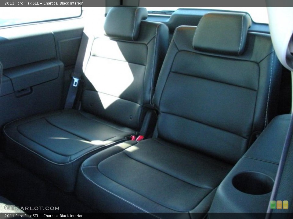 Charcoal Black Interior Photo for the 2011 Ford Flex SEL #40412296