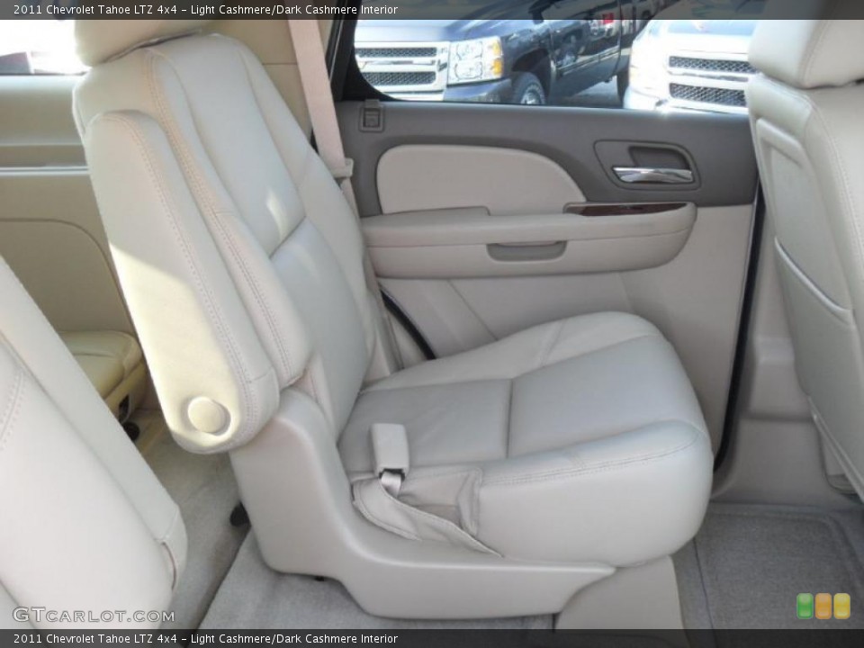Light Cashmere/Dark Cashmere Interior Photo for the 2011 Chevrolet Tahoe LTZ 4x4 #40427888