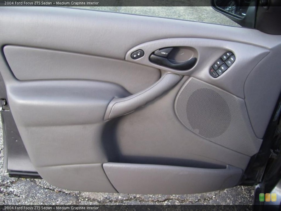 Medium Graphite Interior Door Panel for the 2004 Ford Focus ZTS Sedan #40438981