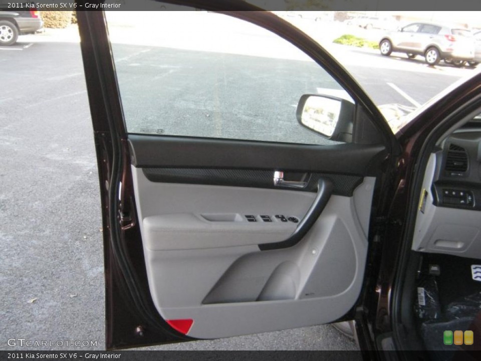 Gray Interior Door Panel for the 2011 Kia Sorento SX V6 #40443213