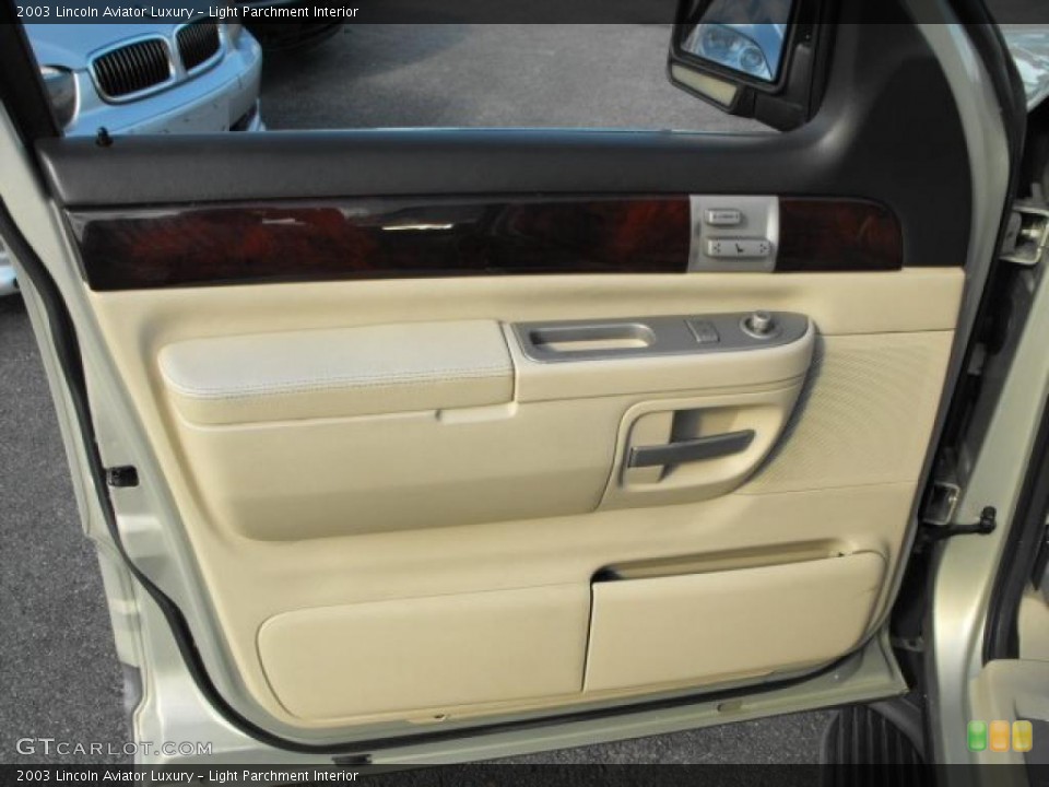 Light Parchment Interior Door Panel for the 2003 Lincoln Aviator Luxury #40443305