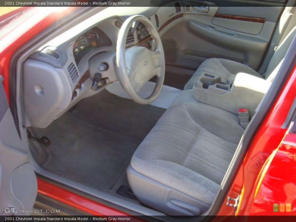 Medium Gray Interior Photo for the 2001 Chevrolet Impala  #40445357