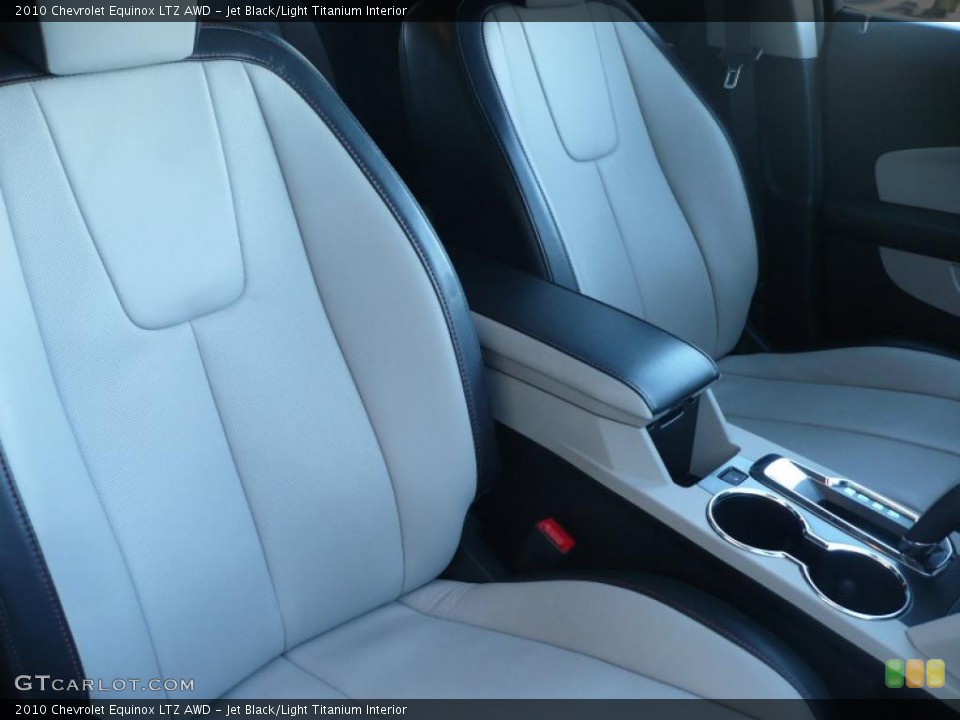 Jet Black/Light Titanium Interior Photo for the 2010 Chevrolet Equinox LTZ AWD #40446577