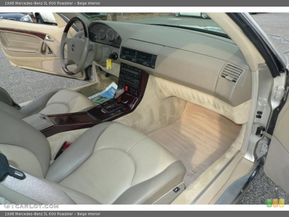 Beige Interior Photo for the 1998 Mercedes-Benz SL 600 Roadster #40458958