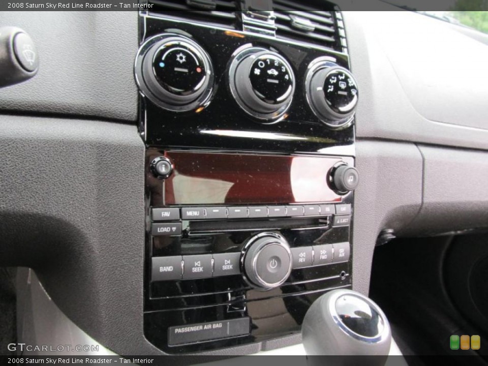 Tan Interior Controls for the 2008 Saturn Sky Red Line Roadster #40466479