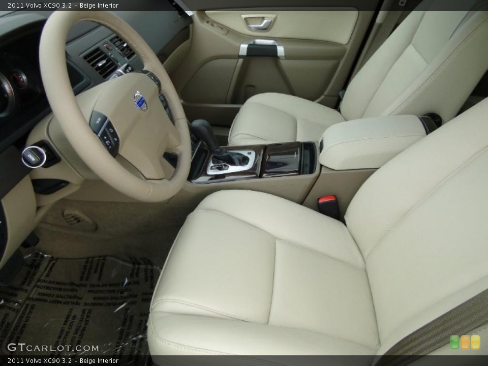 Beige Interior Photo for the 2011 Volvo XC90 3.2 #40472885