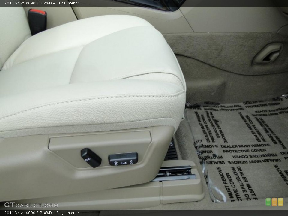 Beige Interior Controls for the 2011 Volvo XC90 3.2 AWD #40473953