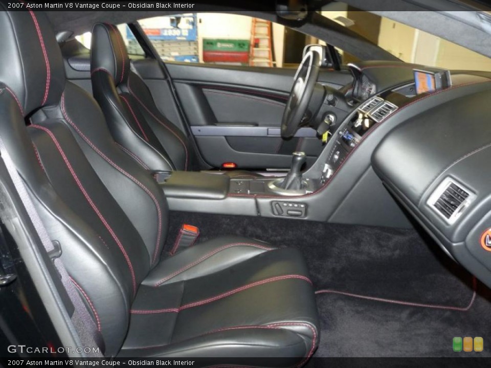Obsidian Black Interior Photo for the 2007 Aston Martin V8 Vantage Coupe #40487466