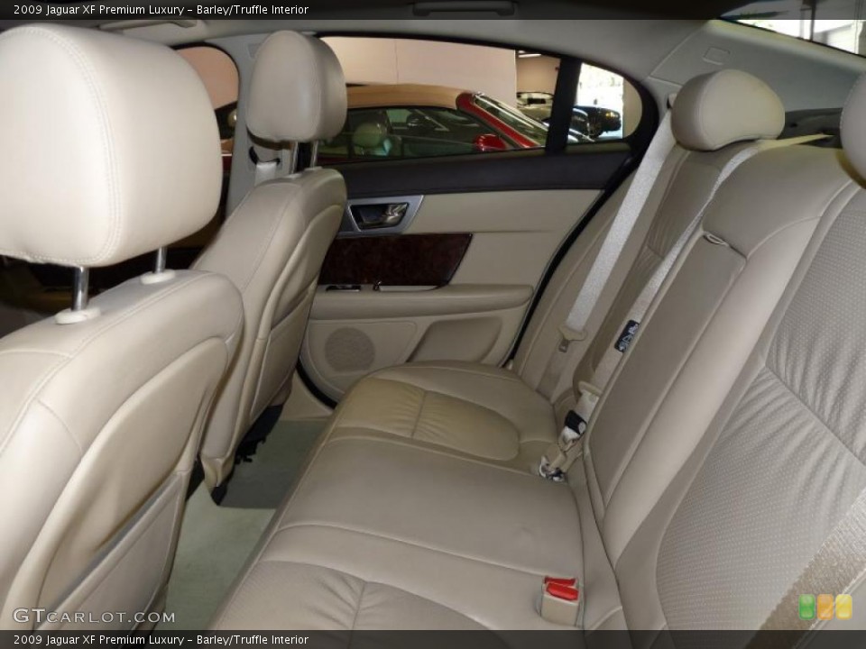 Barley/Truffle Interior Photo for the 2009 Jaguar XF Premium Luxury #40488546