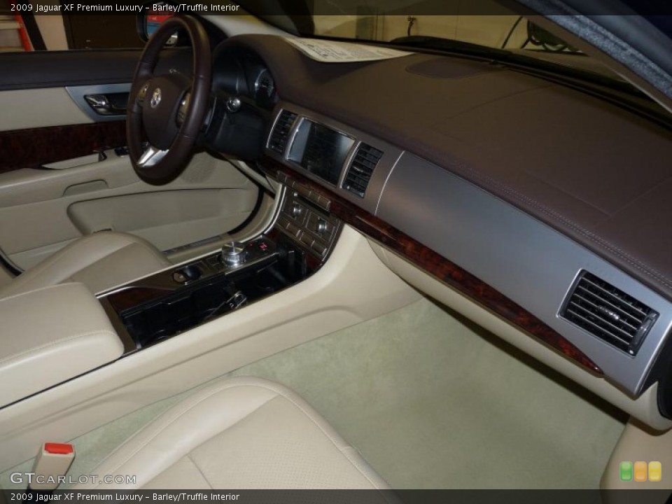 Barley/Truffle Interior Dashboard for the 2009 Jaguar XF Premium Luxury #40488634