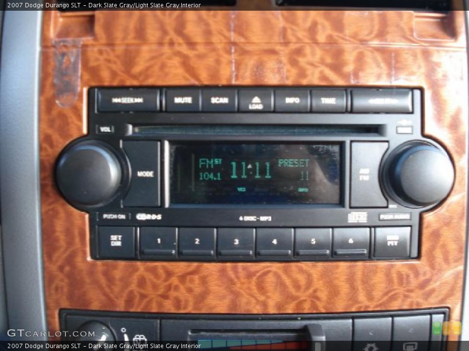 Dark Slate Gray/Light Slate Gray Interior Controls for the 2007 Dodge Durango SLT #40489218