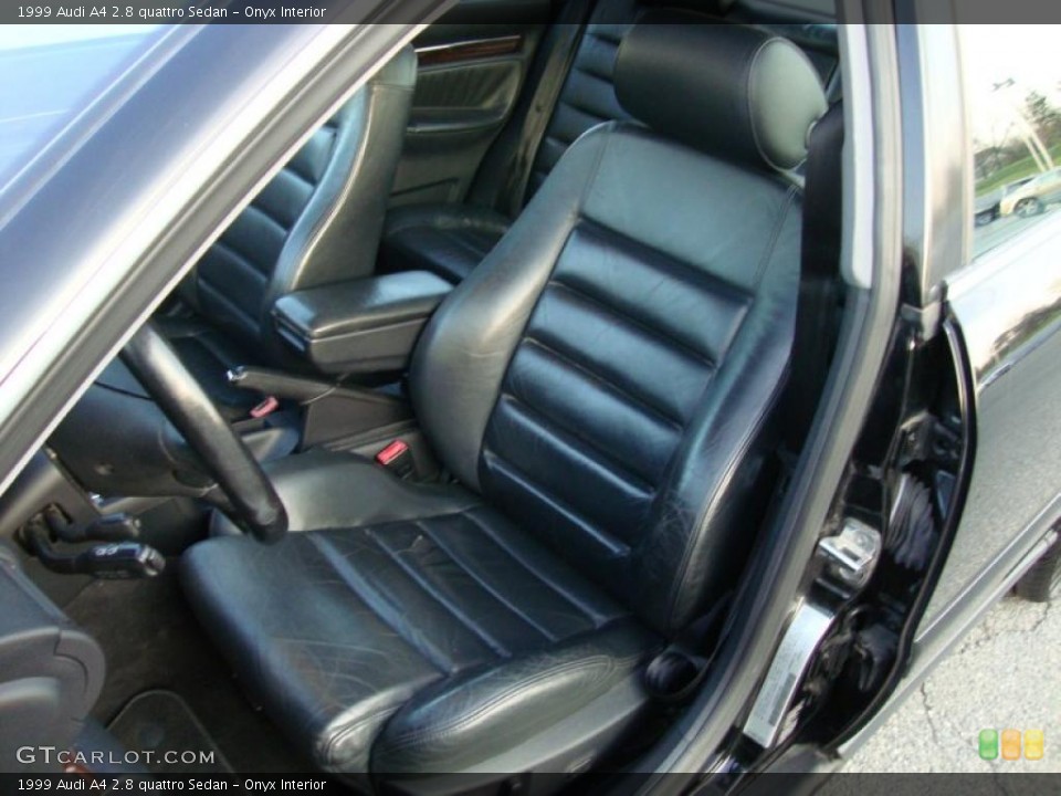 Onyx Interior Photo for the 1999 Audi A4 2.8 quattro Sedan #40491118