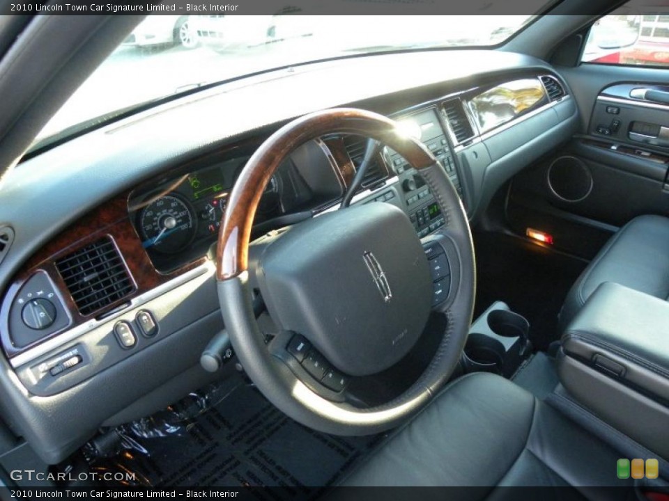 Black Interior Prime Interior for the 2010 Lincoln Town Car Signature Limited #40492704