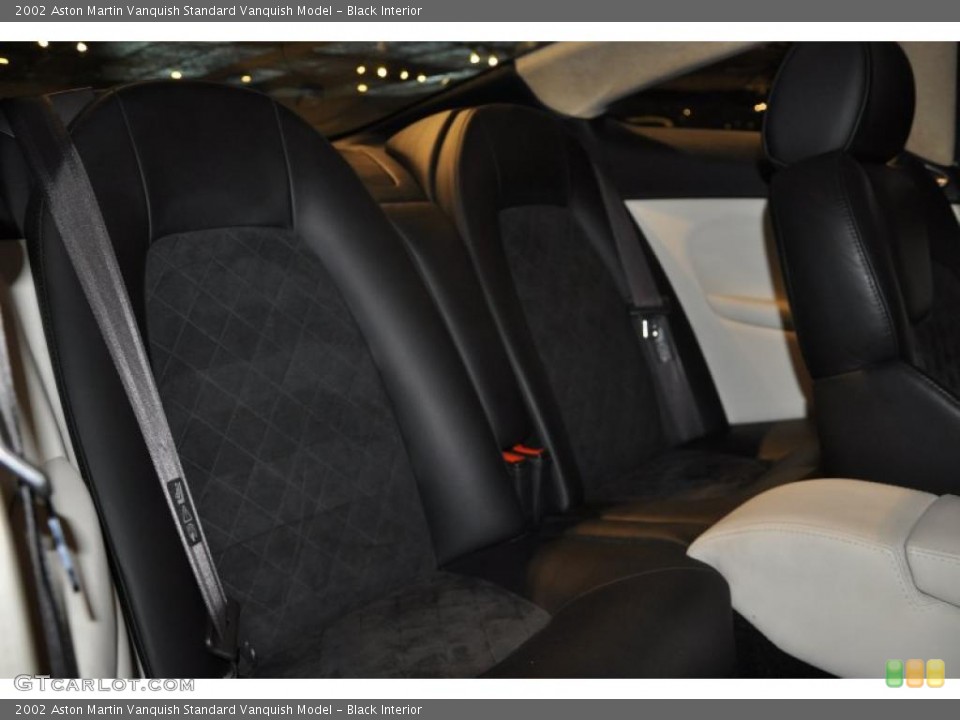 Black Interior Photo for the 2002 Aston Martin Vanquish  #40493614