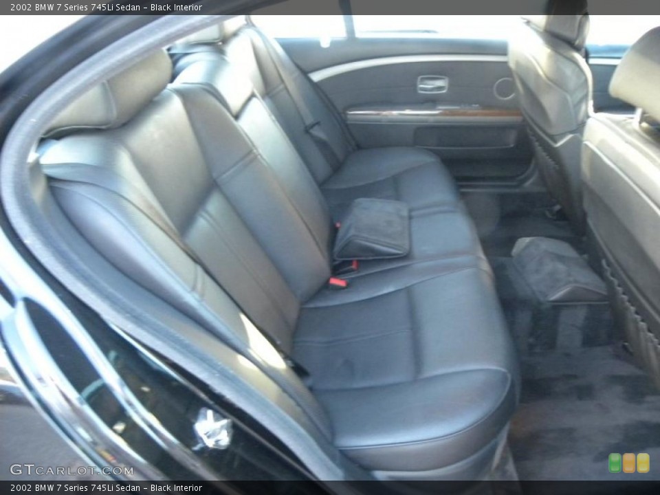 Black Interior Photo for the 2002 BMW 7 Series 745Li Sedan #40493622