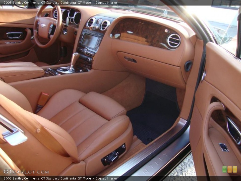 Cognac Interior Dashboard for the 2005 Bentley Continental GT  #40493790