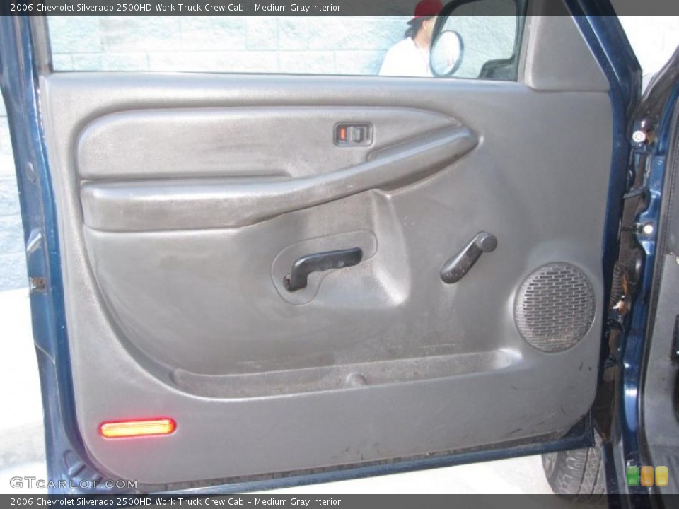 Medium Gray Interior Door Panel for the 2006 Chevrolet Silverado 2500HD Work Truck Crew Cab #40495482