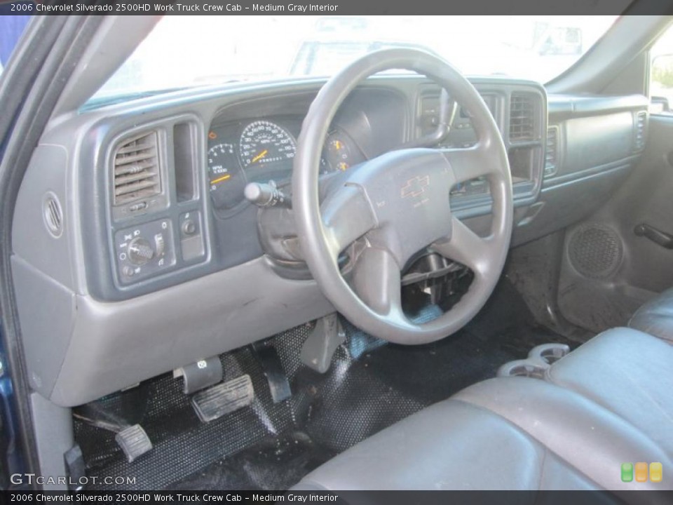 Medium Gray Interior Prime Interior for the 2006 Chevrolet Silverado 2500HD Work Truck Crew Cab #40495550