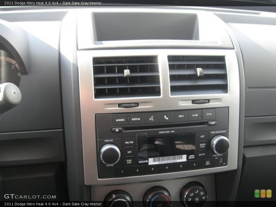Dark Slate Gray Interior Controls for the 2011 Dodge Nitro Heat 4.0 4x4 #40500586