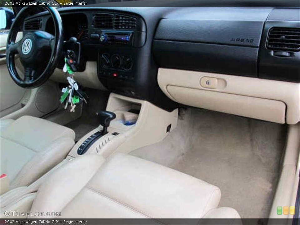 Beige Interior Dashboard for the 2002 Volkswagen Cabrio GLX #40501362