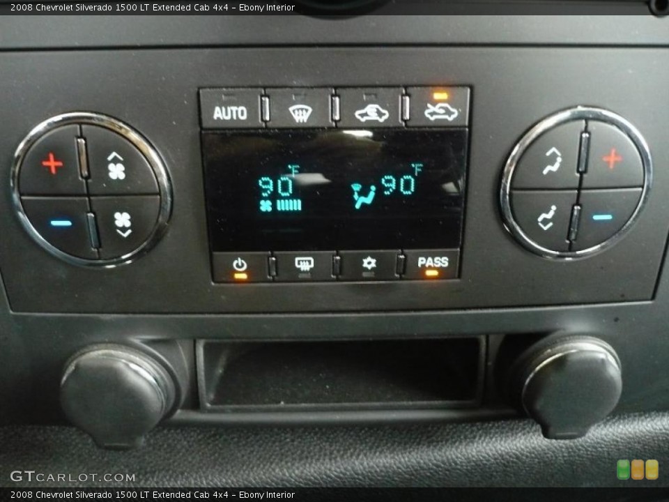 Ebony Interior Controls for the 2008 Chevrolet Silverado 1500 LT Extended Cab 4x4 #40502430