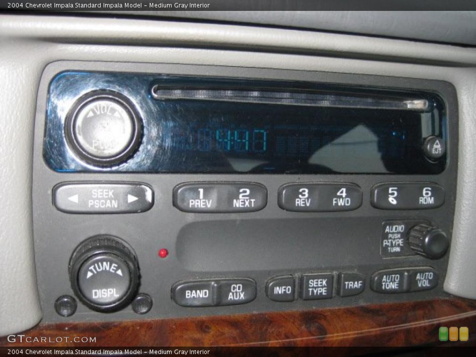 Medium Gray Interior Controls for the 2004 Chevrolet Impala  #40502798