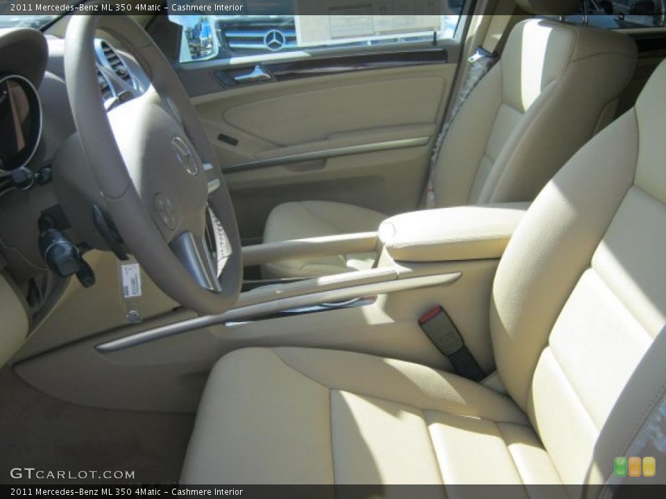 Cashmere Interior Photo for the 2011 Mercedes-Benz ML 350 4Matic #40514262