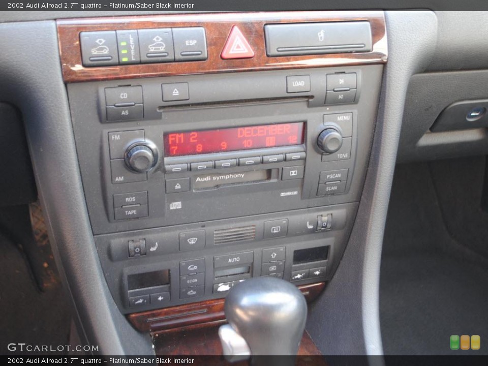Platinum/Saber Black Interior Controls for the 2002 Audi Allroad 2.7T quattro #40519668