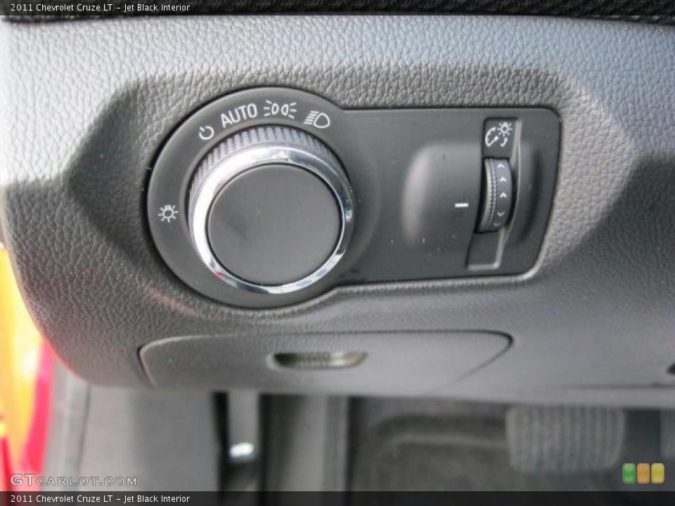 Jet Black Interior Controls for the 2011 Chevrolet Cruze LT #40520254