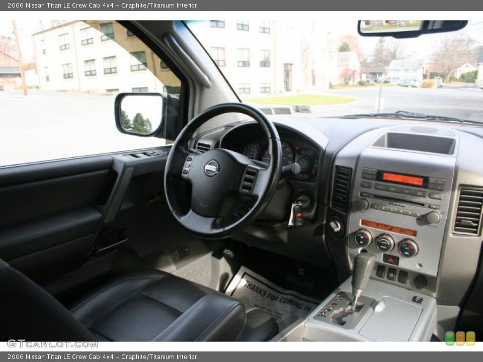 Graphite/Titanium Interior Photo for the 2006 Nissan Titan LE Crew Cab 4x4 #40528012