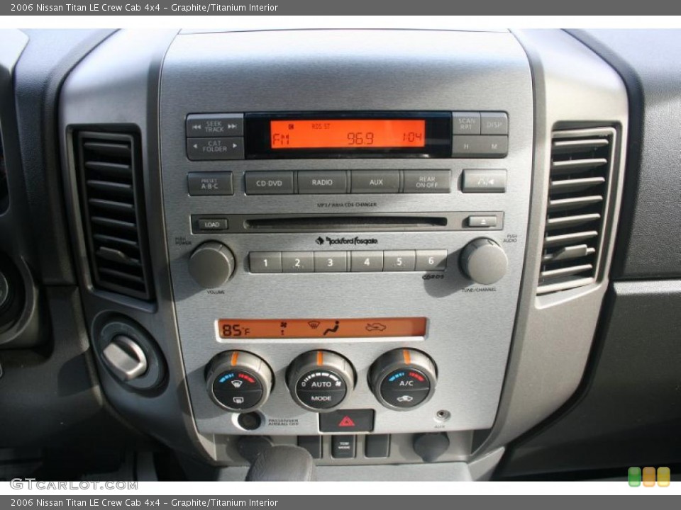 Graphite/Titanium Interior Controls for the 2006 Nissan Titan LE Crew Cab 4x4 #40528056