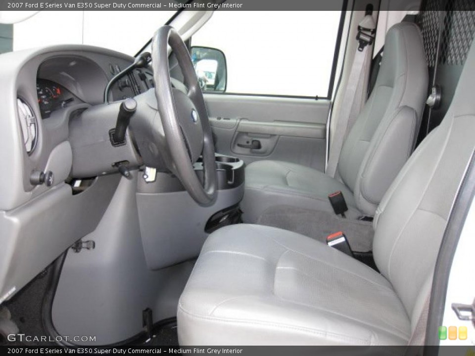 Medium Flint Grey Interior Photo for the 2007 Ford E Series Van E350 Super Duty Commercial #40533597