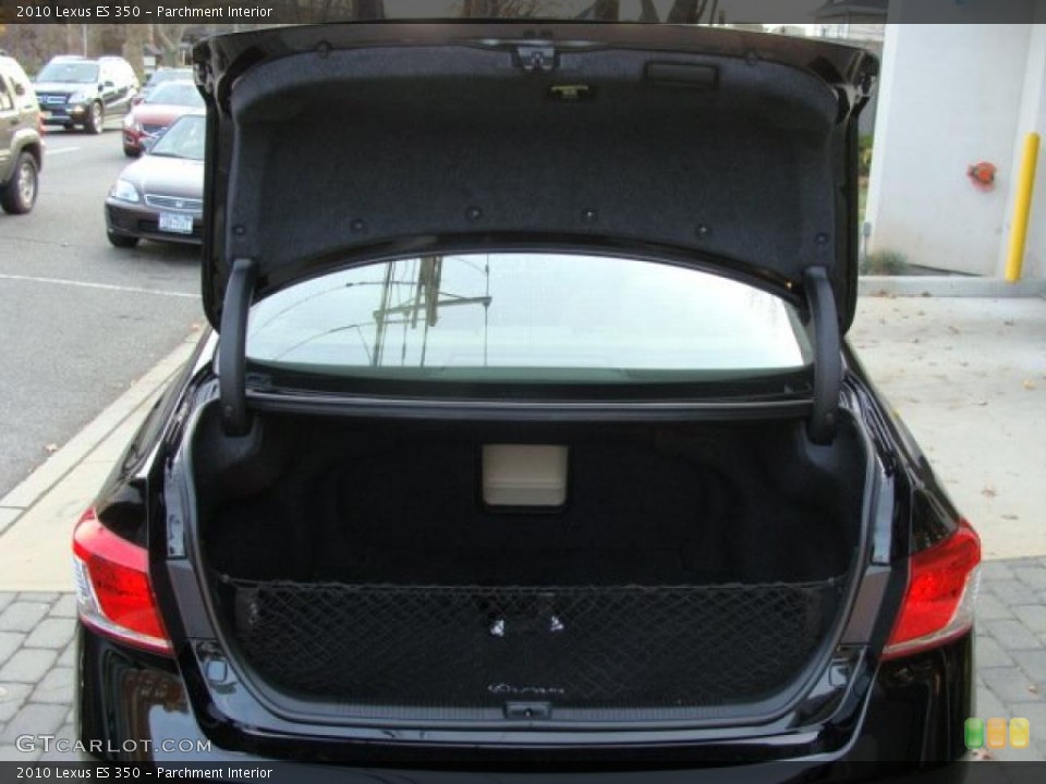 Parchment Interior Trunk for the 2010 Lexus ES 350 #40536921