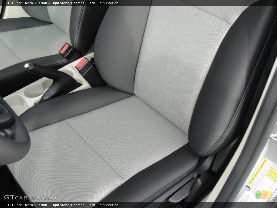 Light Stone/Charcoal Black Cloth Interior Photo for the 2011 Ford Fiesta S Sedan #40542337