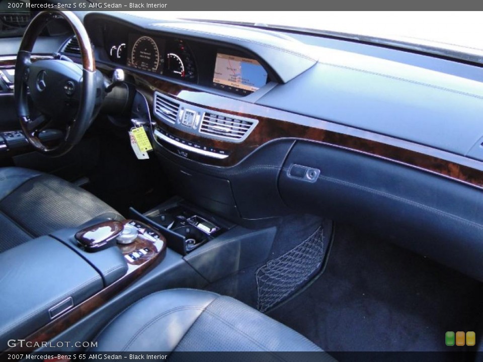 Black Interior Dashboard for the 2007 Mercedes-Benz S 65 AMG Sedan #40550145