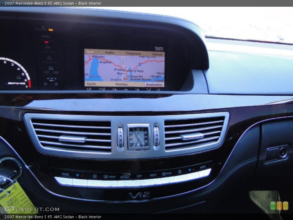Black Interior Navigation for the 2007 Mercedes-Benz S 65 AMG Sedan #40550217