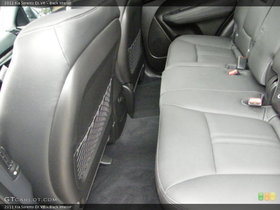 Black Interior Photo for the 2011 Kia Sorento EX V6 #40561201
