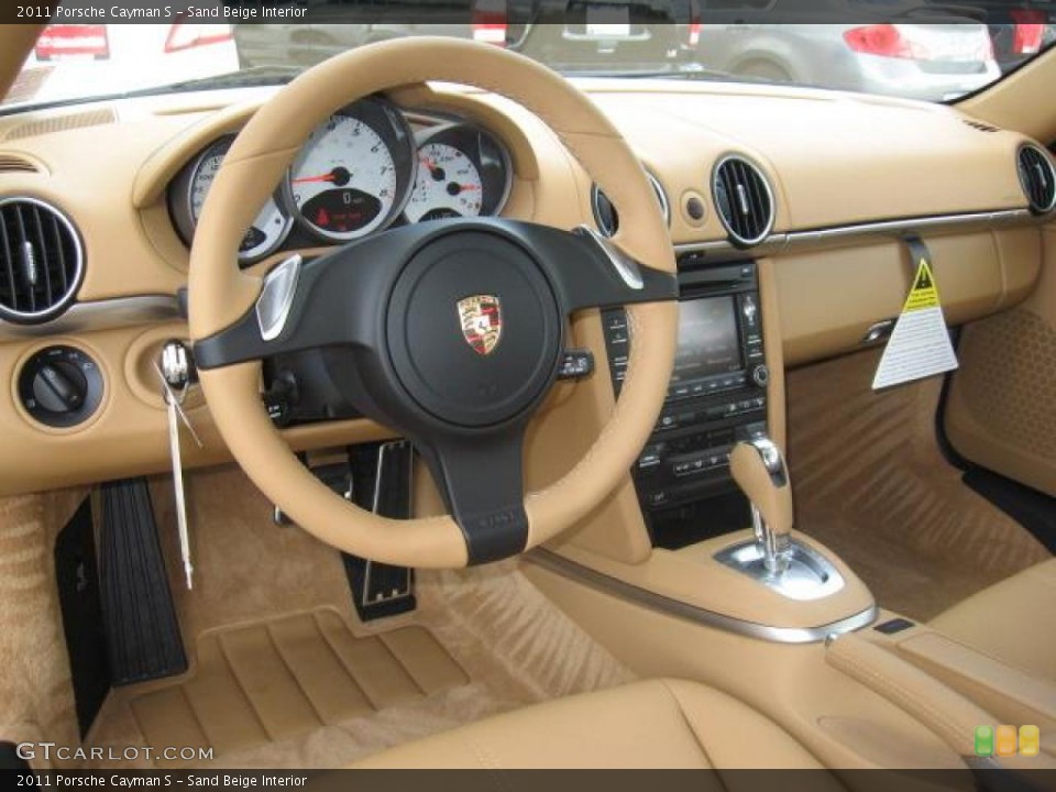 Sand Beige Interior Prime Interior for the 2011 Porsche Cayman S #40566498