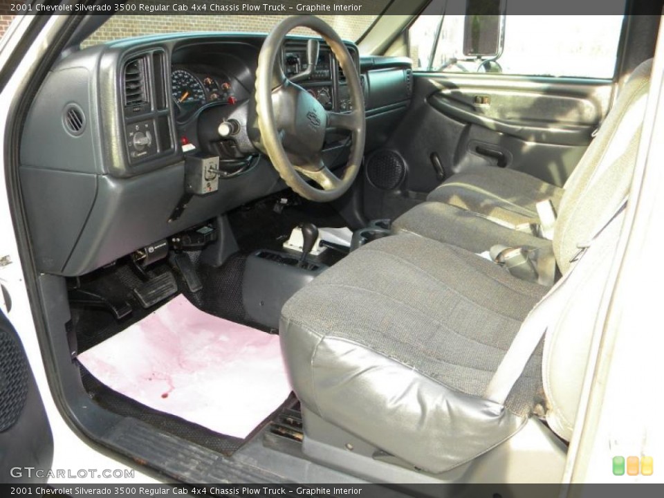 Graphite Interior Photo for the 2001 Chevrolet Silverado 3500 Regular Cab 4x4 Chassis Plow Truck #40574269